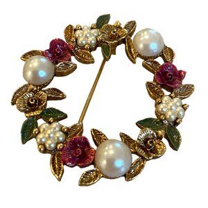 Vintage Gold Tone, Pink and Green Enamel and Faux Pearls Wreath Brooch.